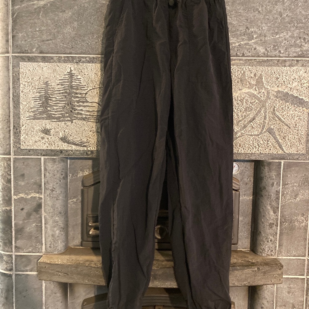 Fashion nova jogger pants